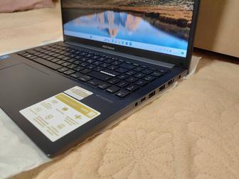 ASUS Vivobook 15 i3-12