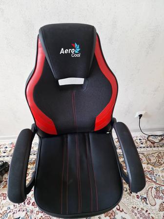 Игровое кресло AEROCOOL AERO 2 Alpha (Black-red)