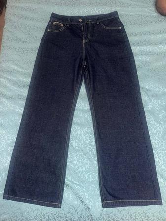 новые мужские джинсы