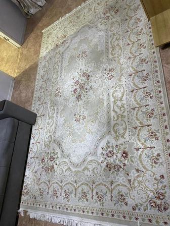 Продам ковер