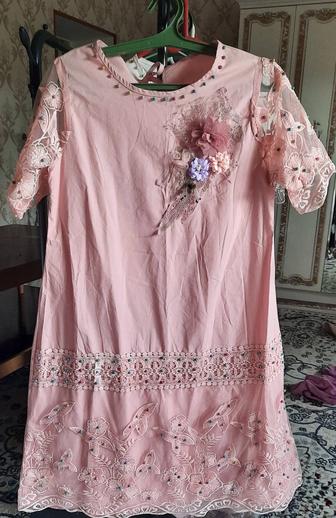 Женская одежда платья