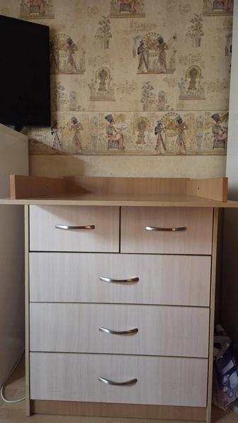 Пеленальный столик