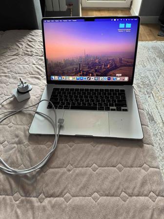 MacBook Air m2 15