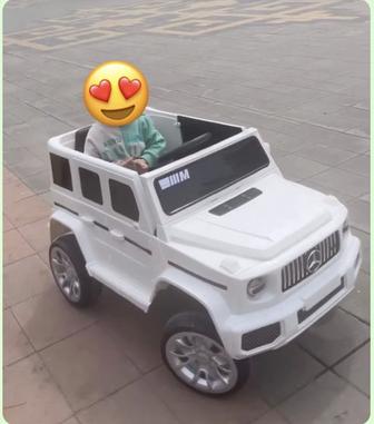 Продам детскую машину