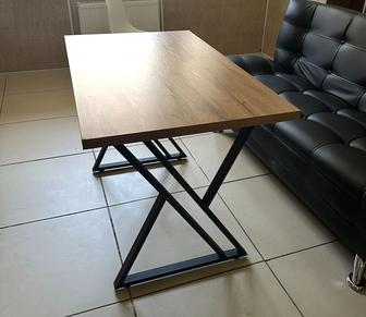 Продам стол офисный