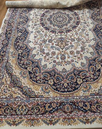 Ковер,б/у 1 год