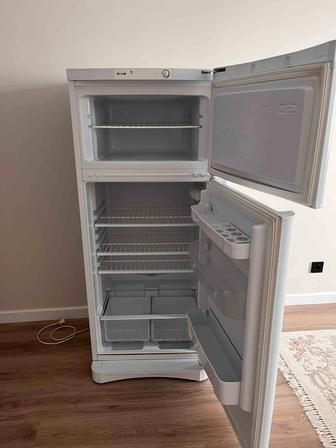 Продается холодильник