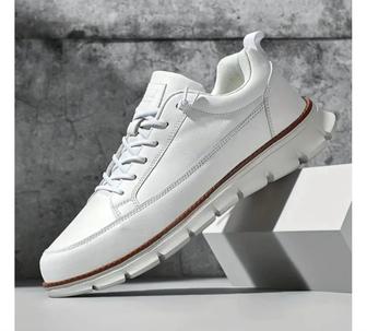 Мужские кроссовки