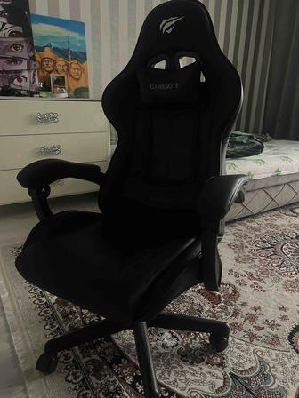 Игровой стол и стул