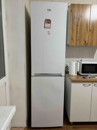 Продам холодильник Beko
