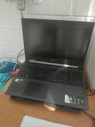 Игровой ноутбук Acer Aspire A715-75G-701Q