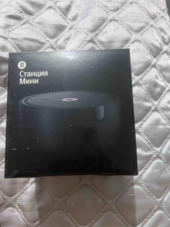 Продам умную колонку Алиса