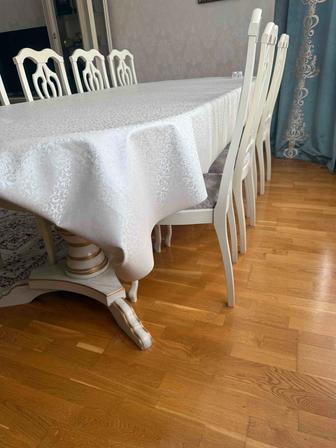 Продам Стол и 8 стульев