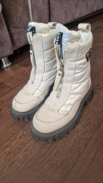 Сапоги 38 р-р утепленные