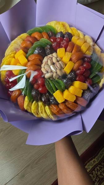 Продам букет сухофруктов