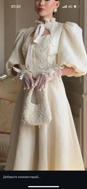 Платье нарядное