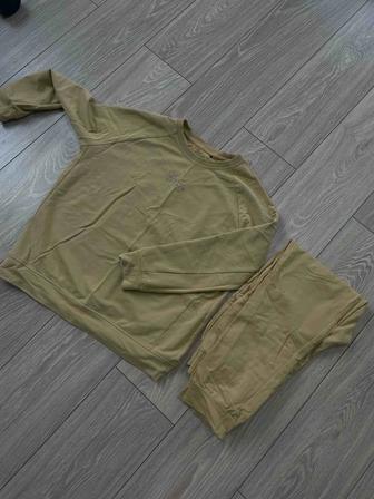 Продам костюм global nomad