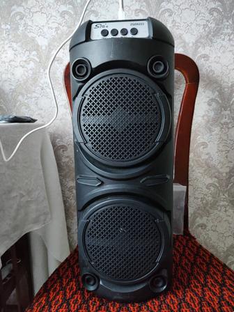 Продам bluetooth колонку рабочую