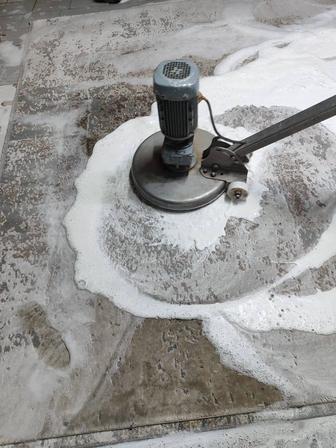 Автомойщик ковров