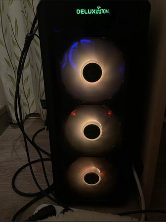 Компьютер СистемникМониторКлавиатураМышкаНаушники