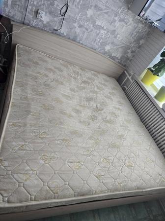 Продается кровать