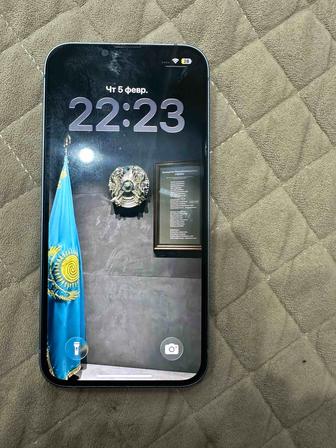 Продам айфон 14 256гб