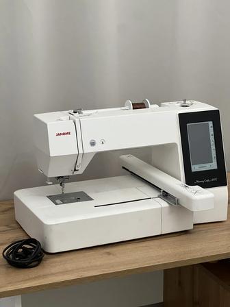 Продам вышивальную машину Janome 500e и ПОДАРОК