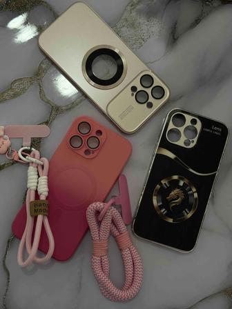 Продаю чехлы на Iphone16 pro max
