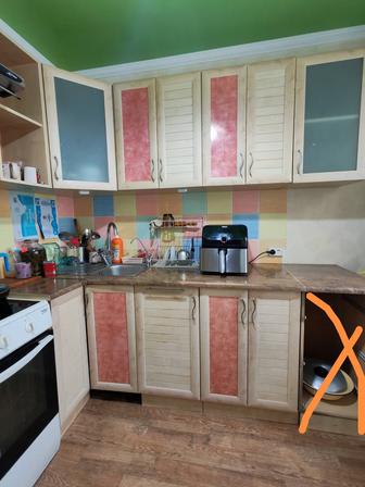 Кухонный гарнитур угловой со столом