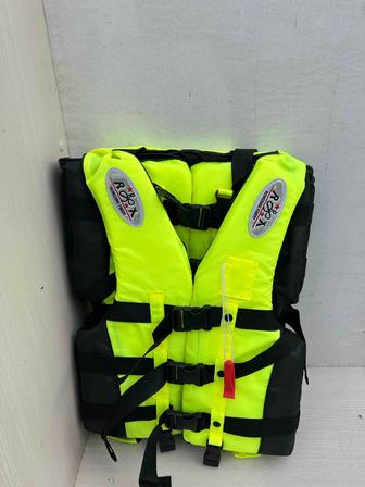Спасательные жилеты