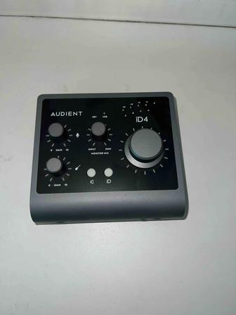 Звуковая карта AUDIENT ID4