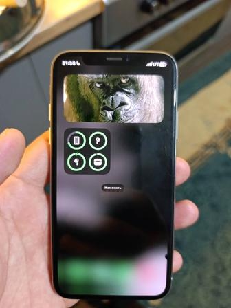 Продам iPhone X 256 ГБ емкость 65% в хорошем состоянии