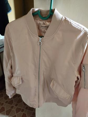 Pull and bear розовая куртка демисезон