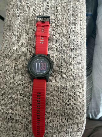 Продам часы garmin в хорошем состоянии