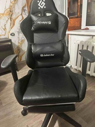 Продам игровое кресло
