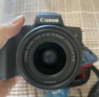 Камера canon m50