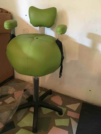 Детское кресло для салонов красоты