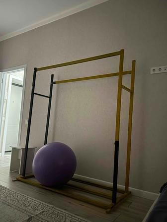 Вешалка-гардероб