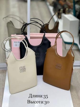 Сумка Miu Miu в фирменной подарочной коробке