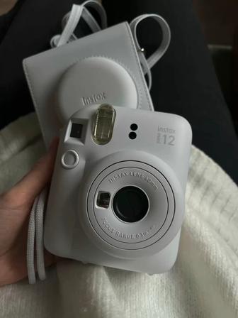 Продам instax mini