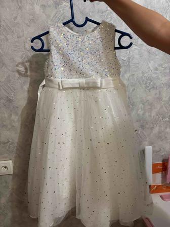 Продам детское платье