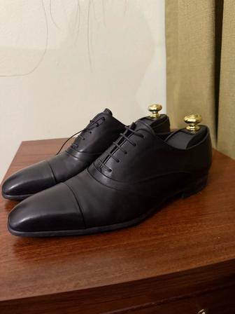 Мужские зимние туфли Италия ручная работа, состояние новых, подошва Vibram