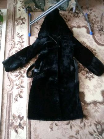 Продам мутоновую шубу