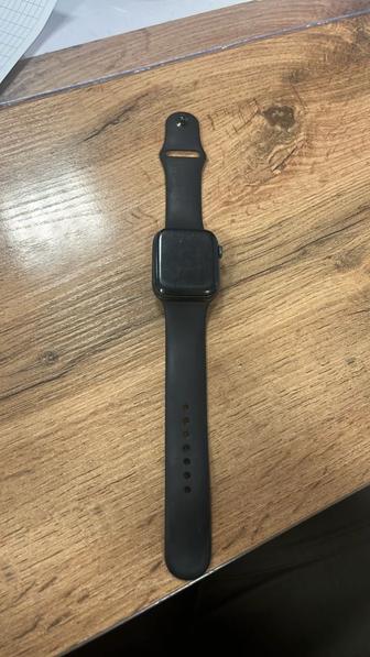 Продам Apple watch  44 mm