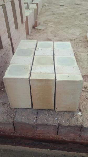 Красный кирпич