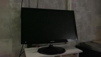 Монитор FullHD 27 Дюймов Samsung