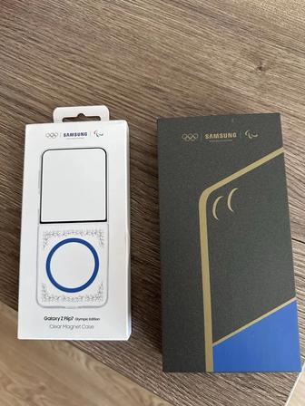 Продам Samsung Galaxy Z Flip 7 2026г