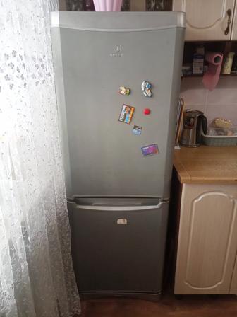 Продается холодильник б/у