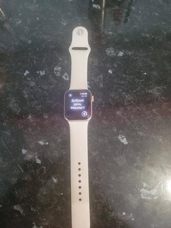 Продам apple watch se