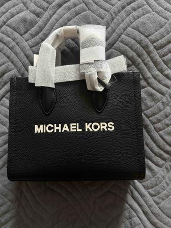 Кожаная сумка Michael Kors